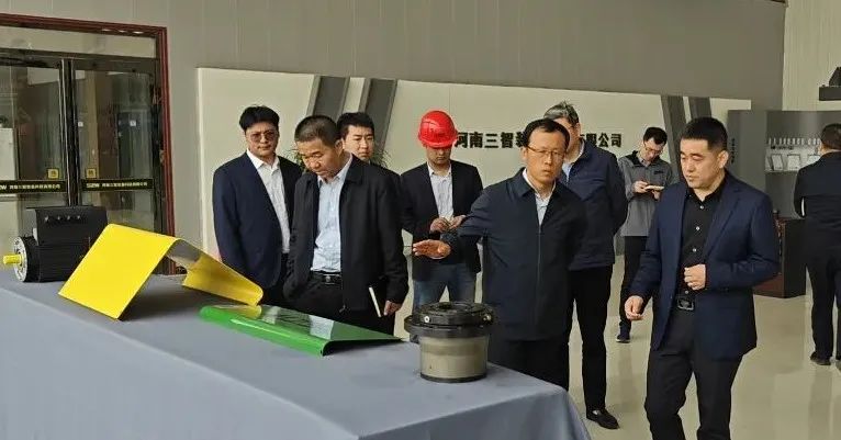 長垣市市長鄧（dèng）國永（yǒng）一行蒞臨東起集團調研指導工作